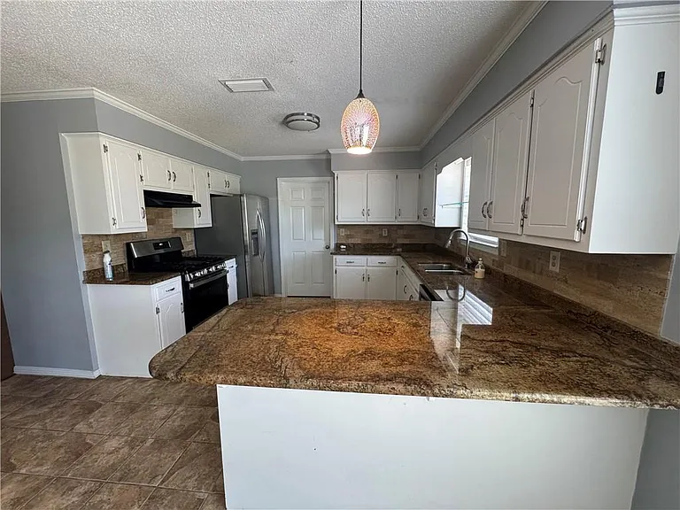 3267 Zephyr Dr — Photo 4