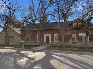 16 S 200 E, Centerville, UT 84014