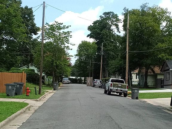 4th image of 110 Madison St