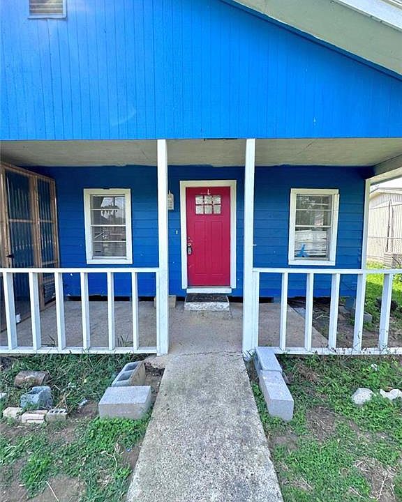 1st image of 10904 NE Rankin Dr