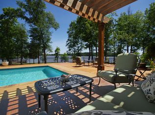 250 Cypress Royale E, Hemphill, TX 75948