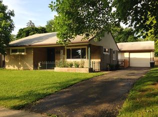 2112 Colton Dr, Dayton, OH 45420