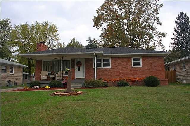 1st image of 7917 Poinsettia Dr