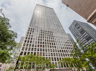 260 E Chestnut St APT 3201, Chicago, IL 60611