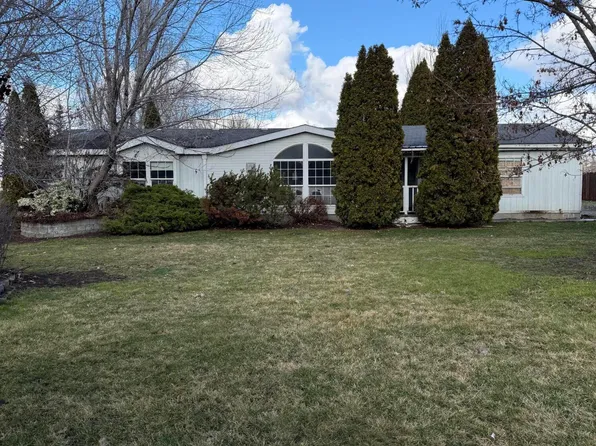 251 Wise Acre Rd, Yakima, WA 98901