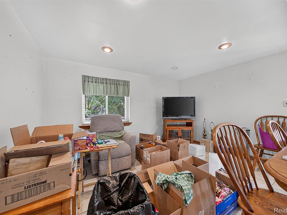 25801 Fern St, photo 21