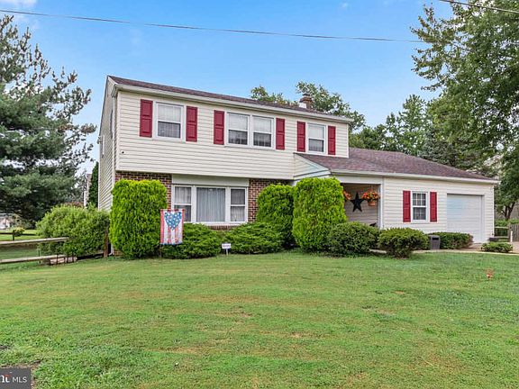 4th image of 4571 Marianne Dr