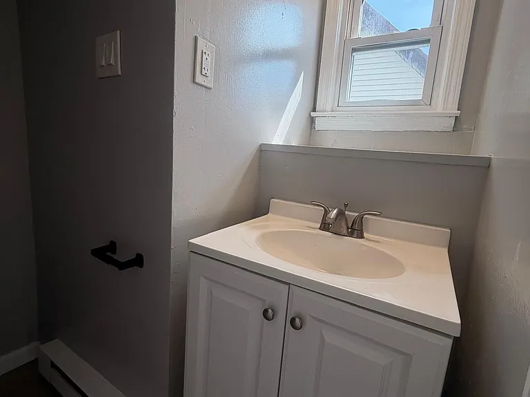 467 Connecticut Ave #C — Photo 5