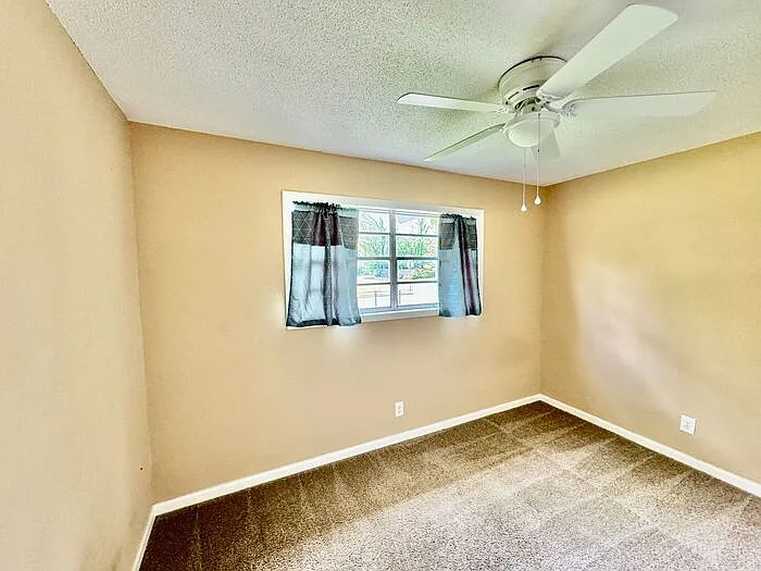 3508 Spruce Ave SW — Photo 9