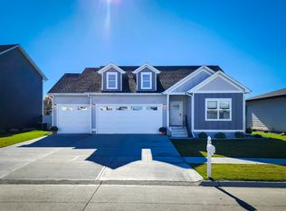 1204 Sunrise Dr, Norfolk, NE 68701