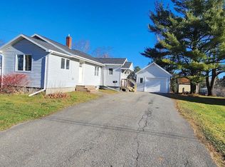 20 Delmont St, Presque Isle, ME 04769