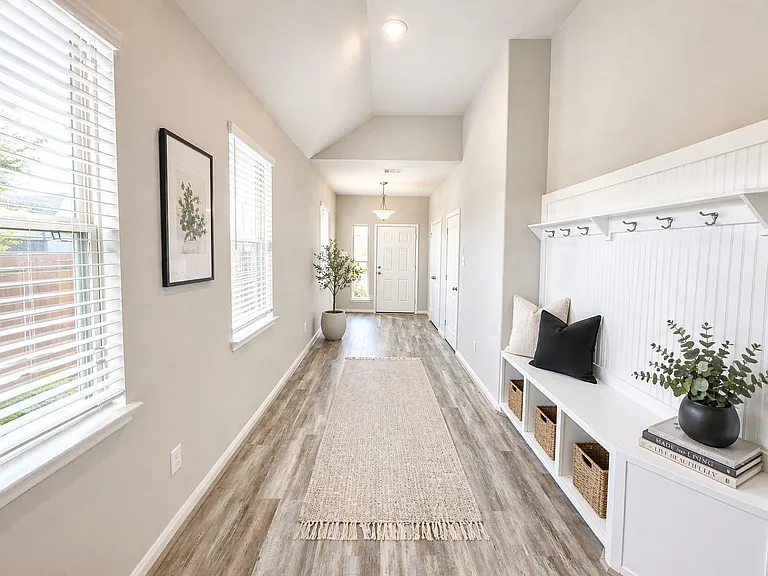 10443 Port Huron Ln — Photo 3