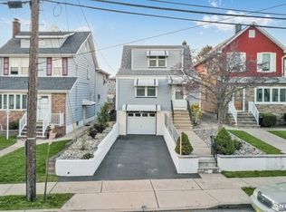 25 Delafield Ave, Lyndhurst, NJ 07071