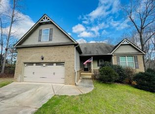556 Deadwood Trl, Locust Grove, GA 30248