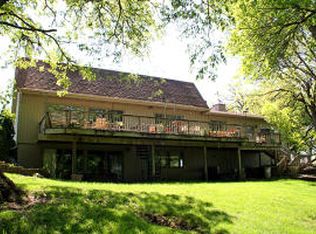 618 River Hills Dr, Story City, IA 50248