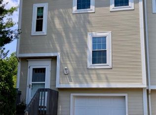 8 Tabshey Ct UNIT 8, Wethersfield, CT 06109