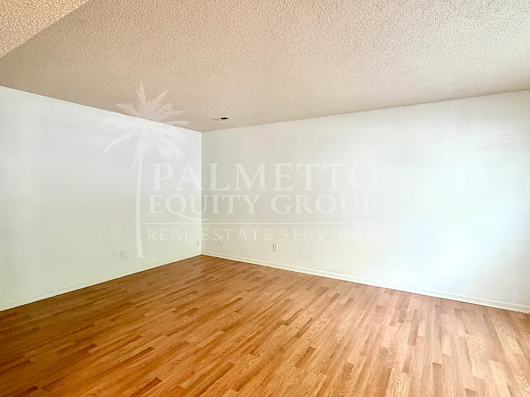 4610 Eagle Rock Rd — Photo 3