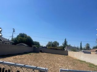 437 Holtby Rd, Bakersfield, CA 93304
