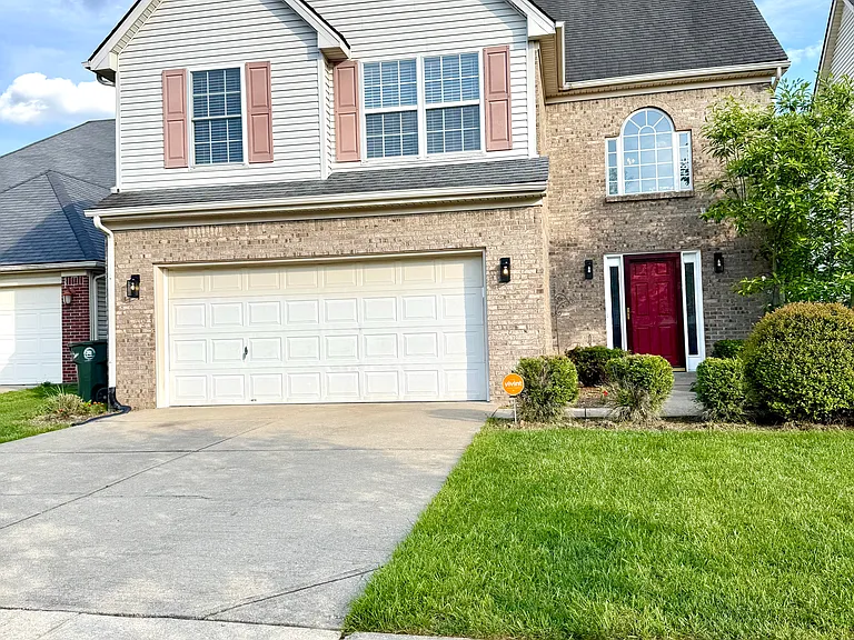 500 Wellington Gardens Dr — Photo 1