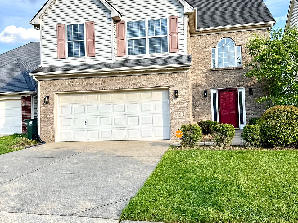 1st image of 500 Wellington Gardens Dr