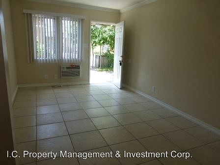 5th image of 3900 1/2 Eagle Rock Blvd