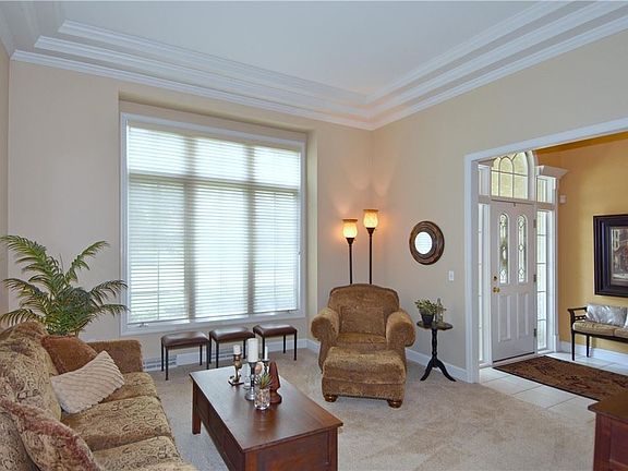 4th image of 216 Gander Dr