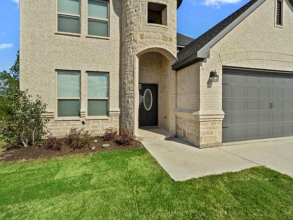 3rd image of 9016 Quarry Hill Ct