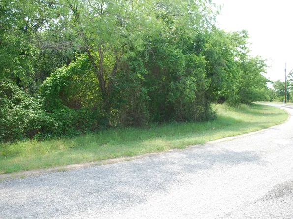 27183 Whispering Meadow Dr, Whitney, TX 76692