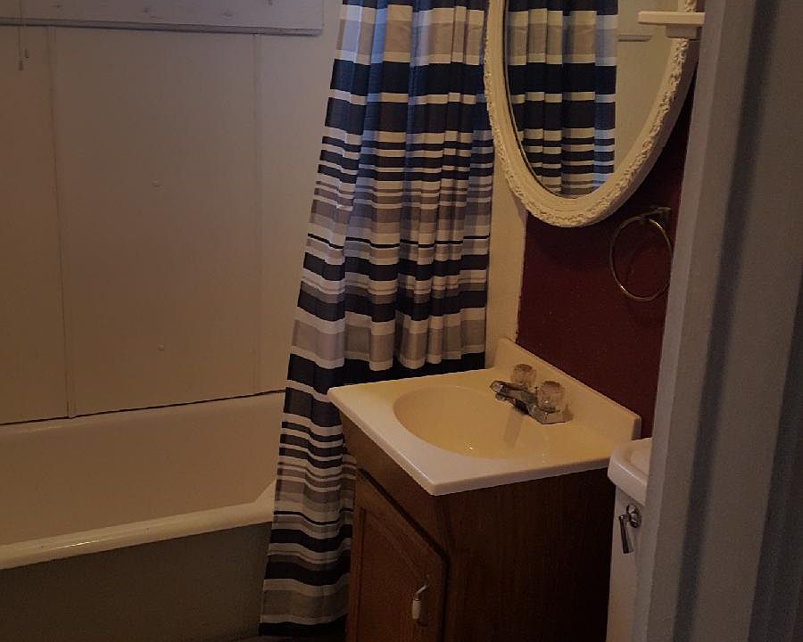2nd image of 508 Chestnut St