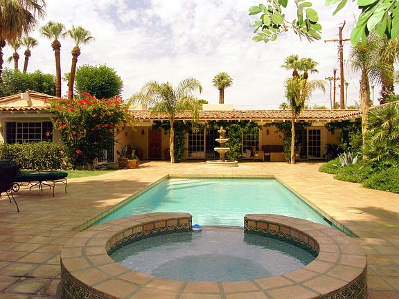 2nd image of 264 W Hermosa Pl