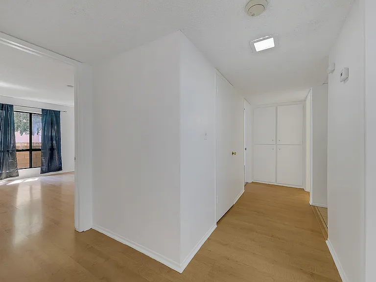 1126 Fairview Ave #104 — Photo 5