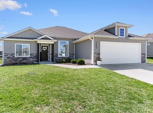 7405 S Lavender Dr, Columbia, MO 65203