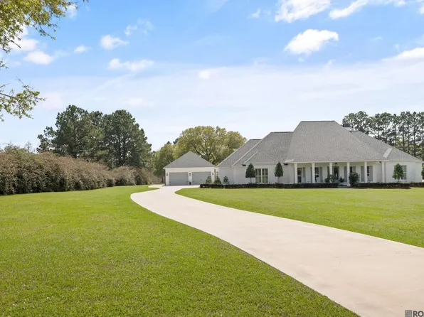 12156 Indigo Dr, Saint Francisville, LA 70775