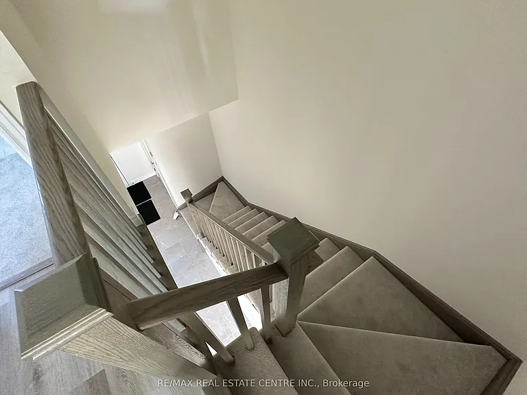 80 Pinot Cres — Photo 7