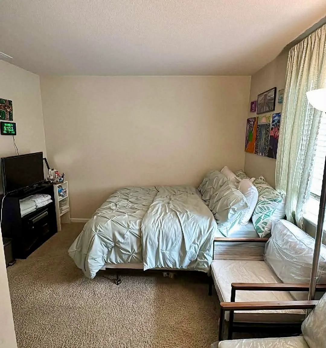 3 bed, 1286 sqft, $850 — Photo 3