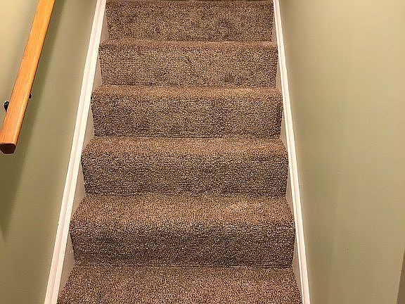 3rd image of 2488 Albrecht Ave
