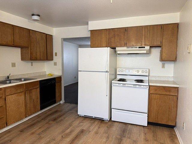 1st image of 319 N 7th St APT 3