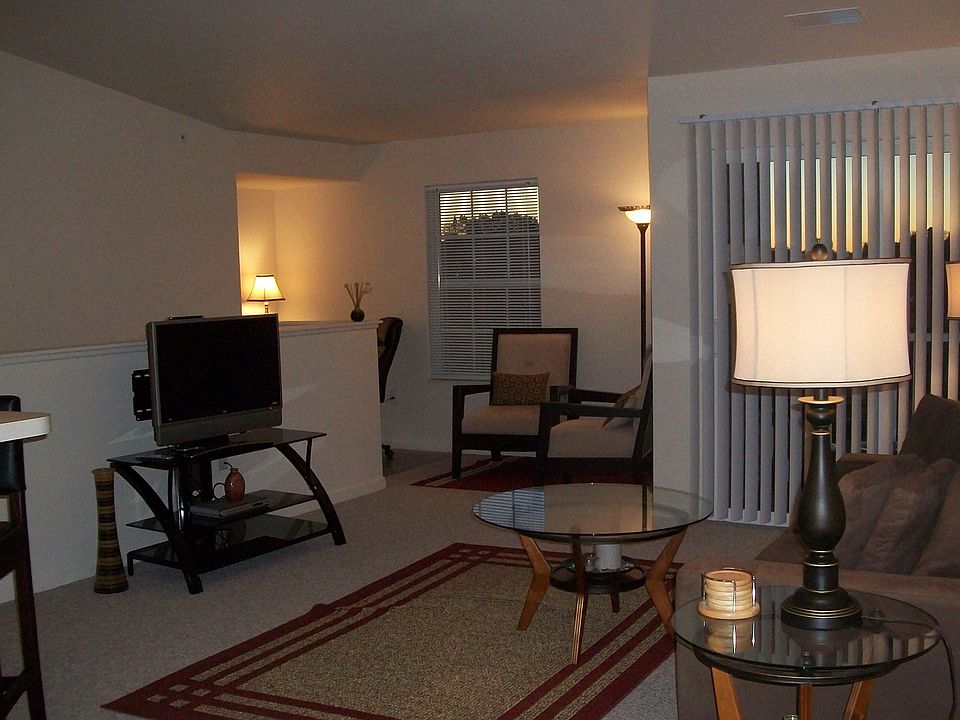 2nd image of 1665 Bear Creek Ln Unit S