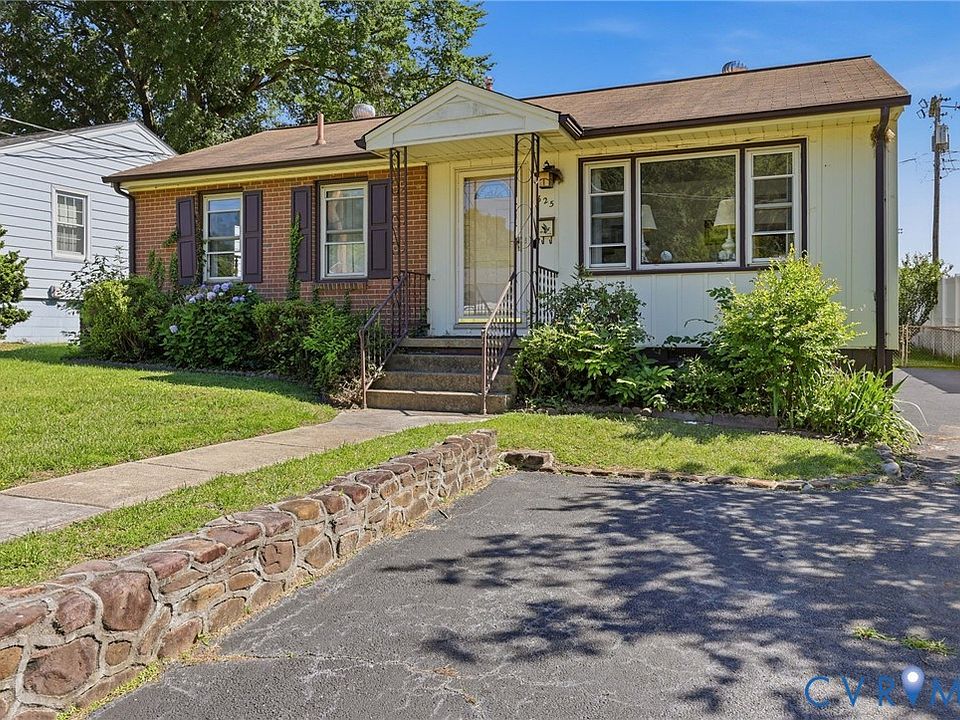 1st image of 625 Pinehurst Ave
