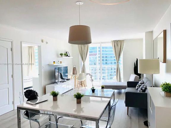 3rd image of 1200 Brickell Bay Dr APT 3705