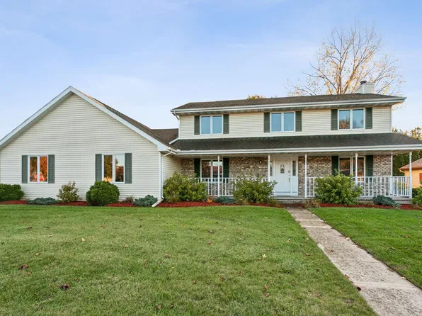 219 Homewood Dr, Brillion, WI 54110