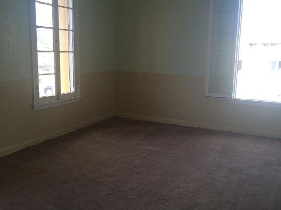 2nd image of 2000 Arlington Ave APT 401
