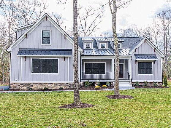 3rd image of 7311 Arbor Crest Ct
