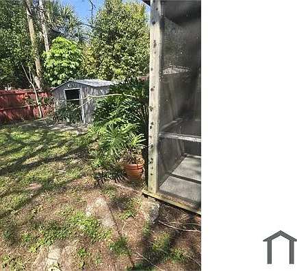 1010 N 69th Way — Photo 42