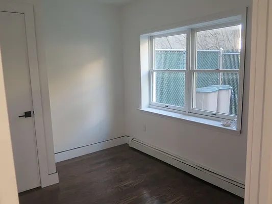 Rented by Spot It Realty LLC | media 27