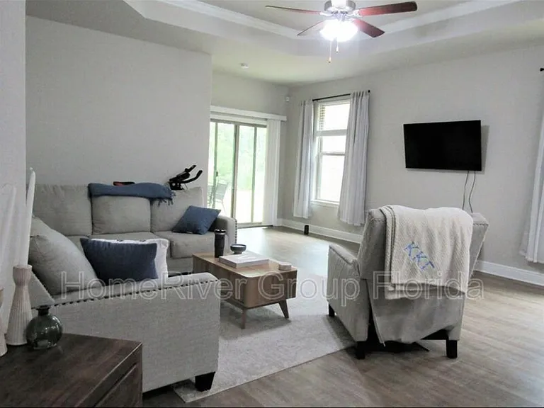 5364 Woodlet Ct — Photo 5