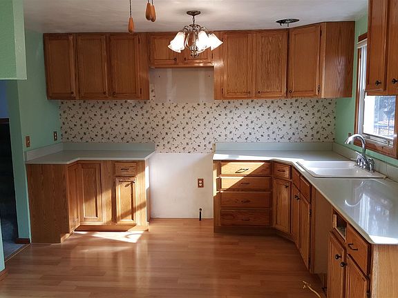 KITCHEN will have appliances