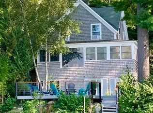 43 Sunset Rd, Falmouth, ME 04105