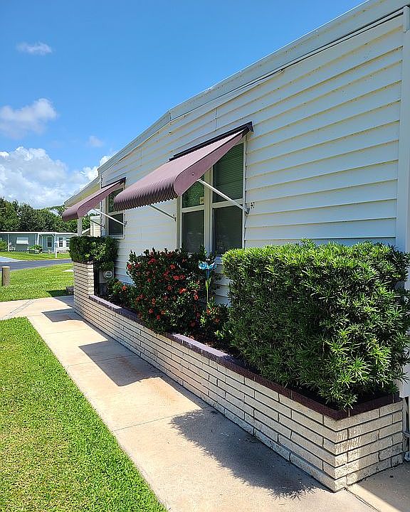 1st image of 3056 Saralake Blvd