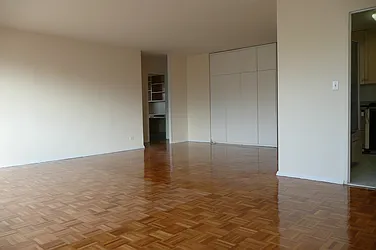 Rented by R&R Realty Partner, Inc.